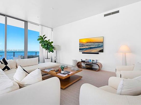 3rd image of 2669 S Bayshore Dr #1503
