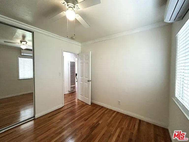 2005 Federal Ave #2005 — Photo 16