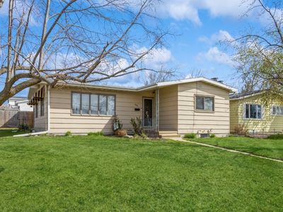 668 29th St NE, Cedar Rapids, IA, 52402