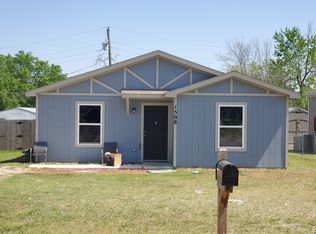 1508 Swan Ct, Azle, TX 76020