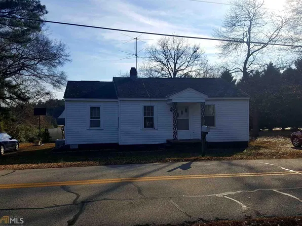193 Laurel Dr, Hartwell, GA 30643