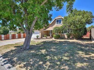 2121 Waterford Rd, Sacramento, CA 95815