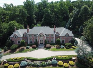 64 Bramshill Rd, Mahwah, NJ 07430