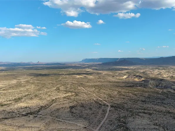 100 Herradura Rd, Terlingua, TX 79852