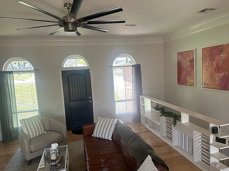 2203 Stout Dr — Photo 5