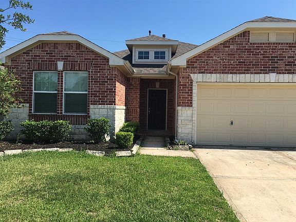 2nd image of 4522 Legends Bay Dr