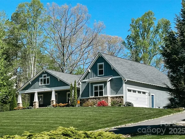 15 Green Laurel Trl, Fletcher, NC 28732