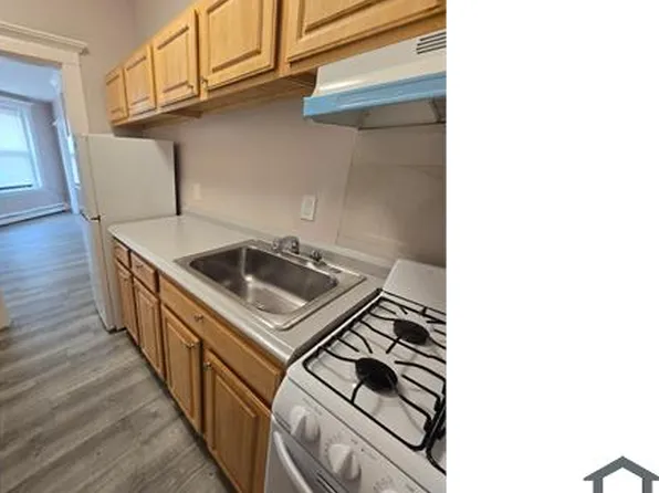 124 Central Ave, Lynn, MA