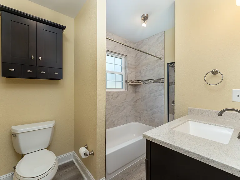 32 Oakcrest Dr — Photo 13