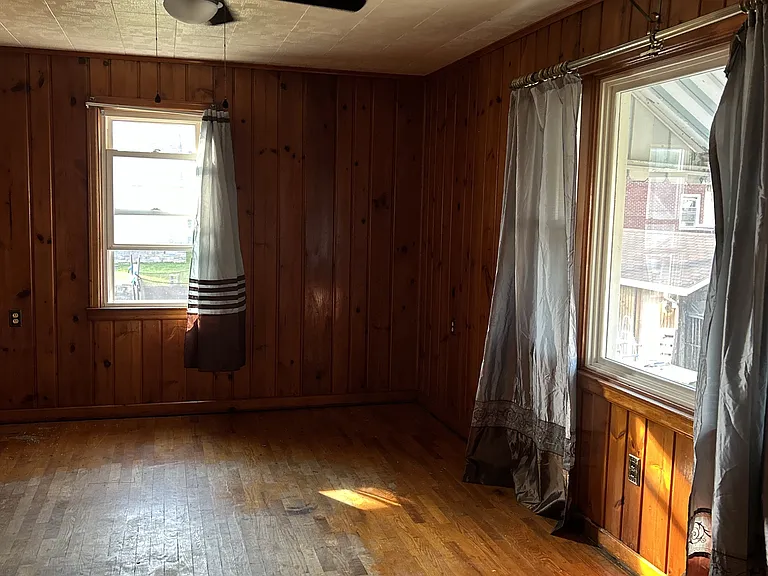 1616 Adams Ave — Photo 12