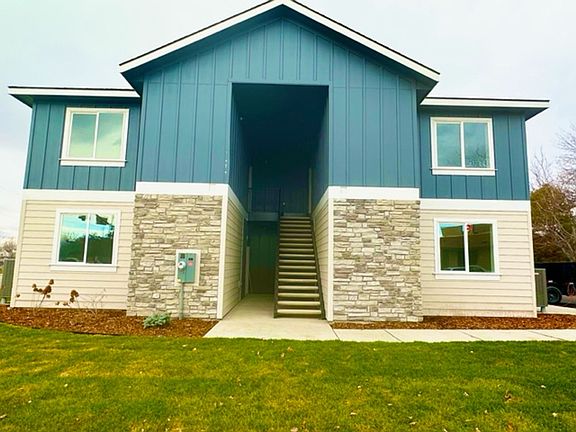 4th image of 1575 S Clear Creek Dr #102