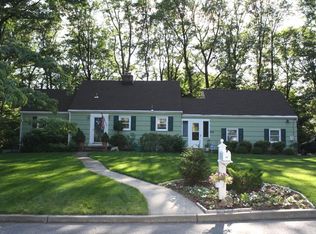 40 Foxcroft Rd, PARSIPPANY, NJ 07054