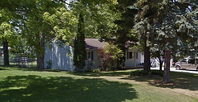 1st image of 126 Woodbine Dr