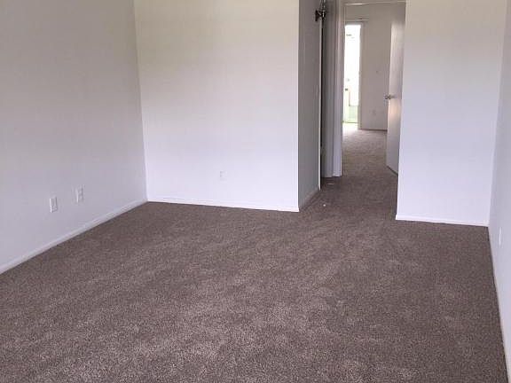 3rd image of 1225 NW 21st St Unit 34-3403