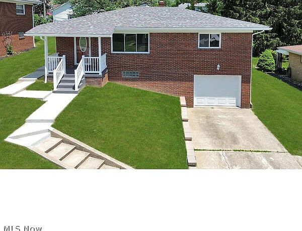 1st image of 156 Pembroke Rd