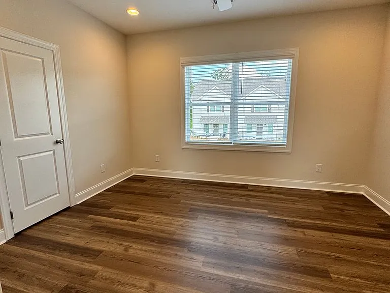 3260 Academy Dr #704 — Photo 12