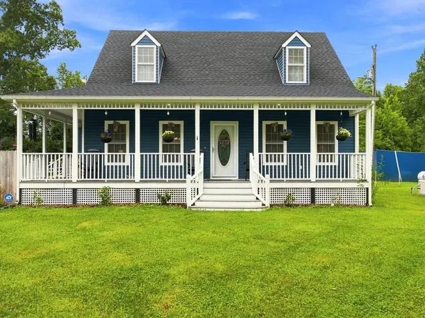 1244 Bruceville Rd, Meherrin, VA 23954