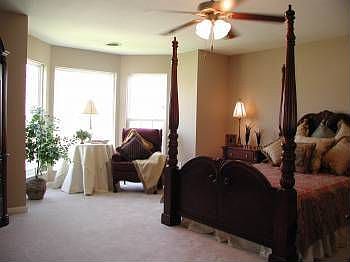3rd image of 5001 Plum Rose Ln