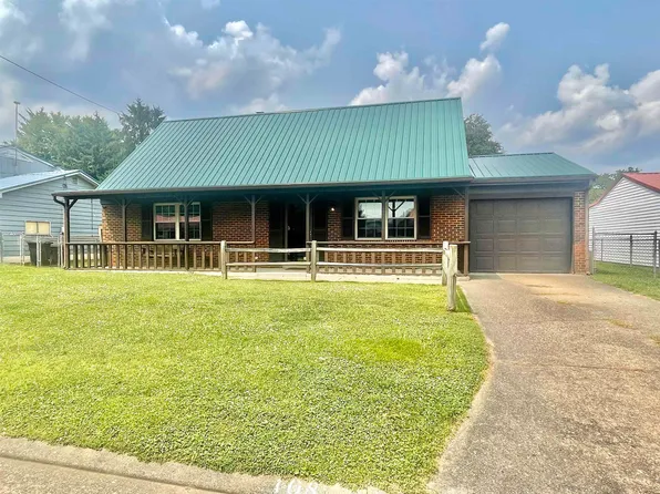 108 Thornburg Ln, Barboursville, WV 25504
