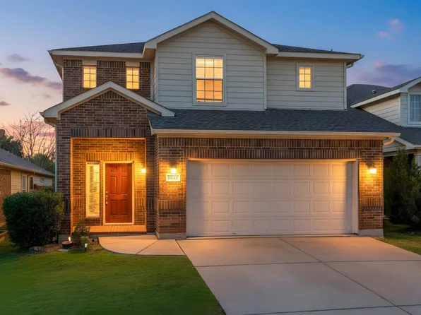5933 Missy Ln, Fort Worth, TX 76131