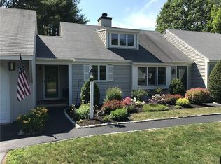 1 Oakwood Ln #1, Kennebunk, ME 04043