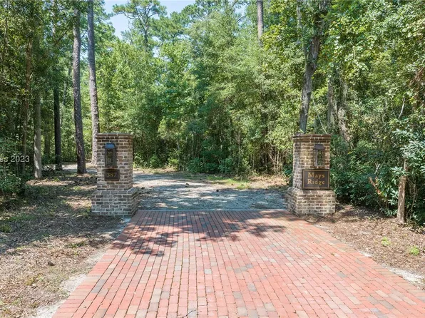 387 Old Palmetto Bluff Rd, Bluffton, SC 29910