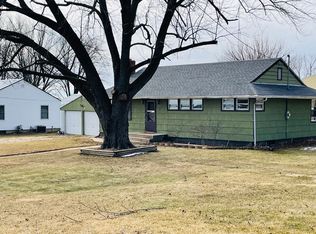 150 Erickson Rd, Rochelle, IL 61068