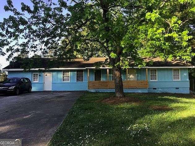 1st image of 600 Valley Hill Rd SE