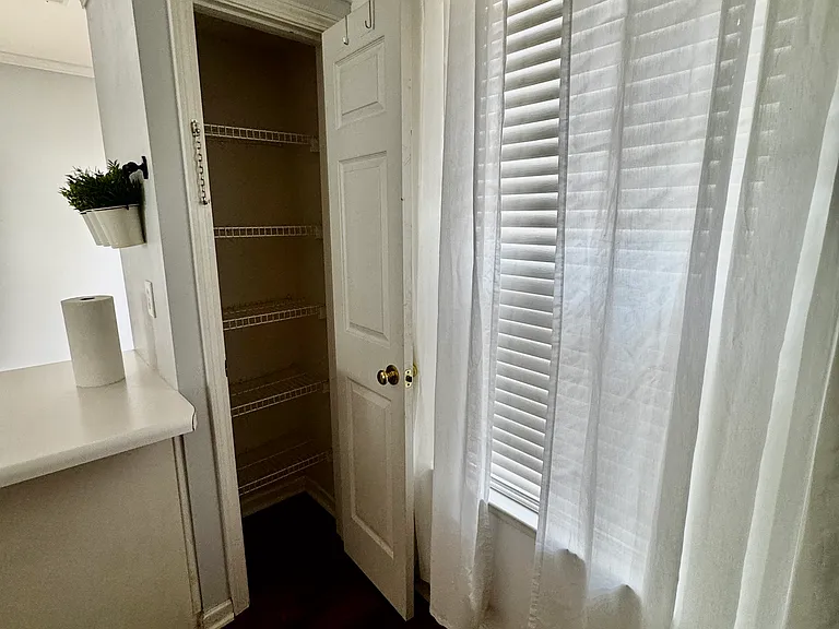 Spacious Kitchen Pantry