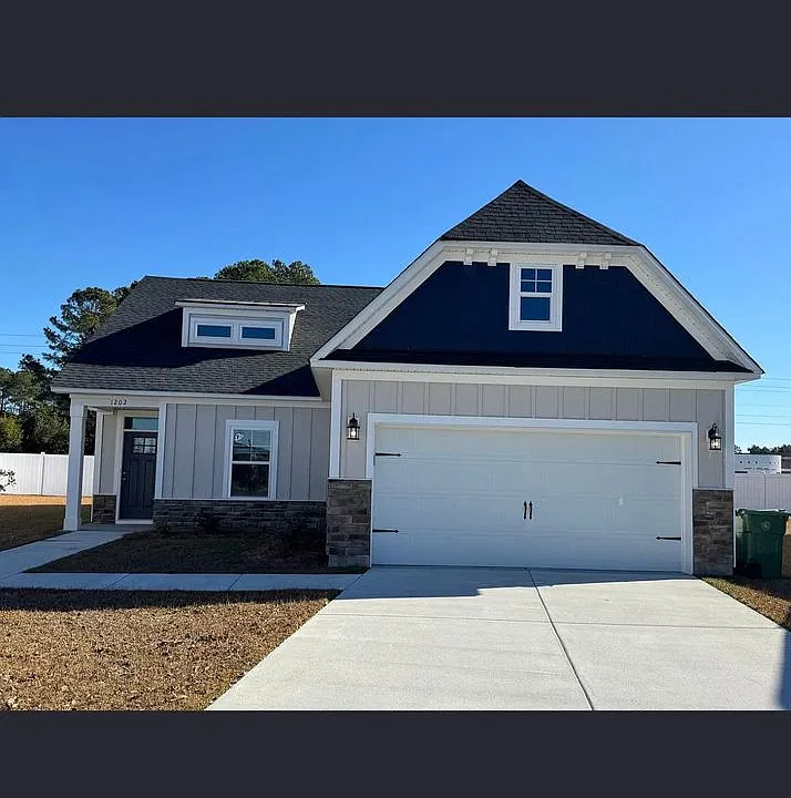 1202 Sanctuary Ln