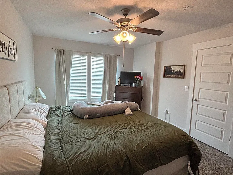 9469 Nature Creek Ln — Photo 18