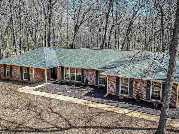 10115 Bluff Dr SE, Huntsville, AL 35803