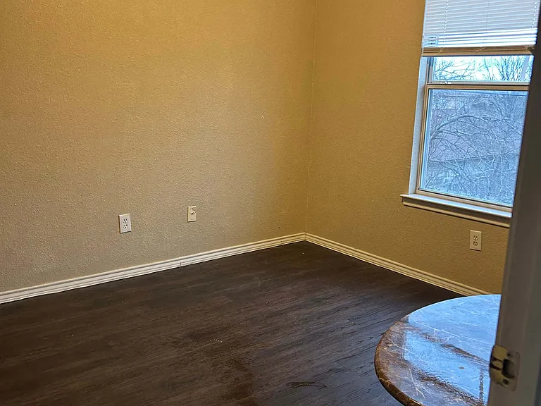 1400 Dugger Cir — Photo 6