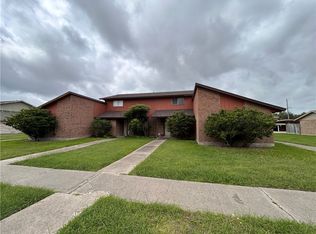 4217 Acushnet Dr #D, Corpus Christi, TX 78413