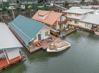 50350 Cowens Rd SLIP 7, Scappoose, OR 97056