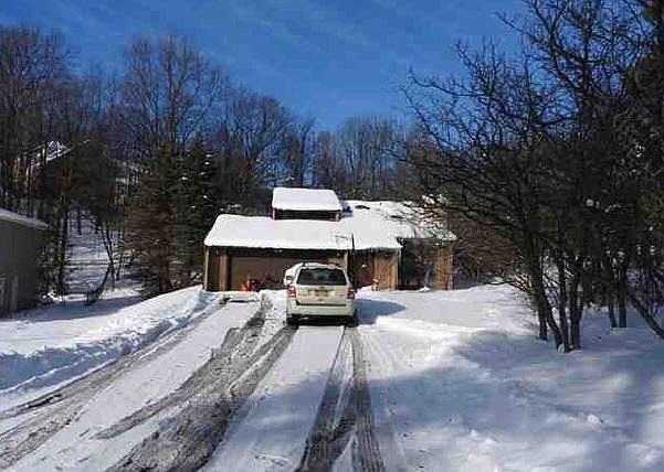1st image of 3 Firtree Ln