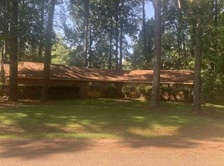 305 Heritage Pl, Jackson, MS 39212