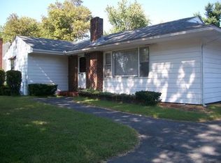 331 Rowley St, Agawam, MA 01001