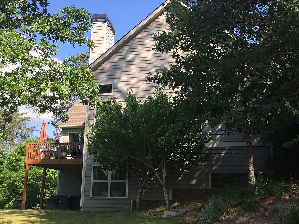 2nd image of 178 Lakeside Dr