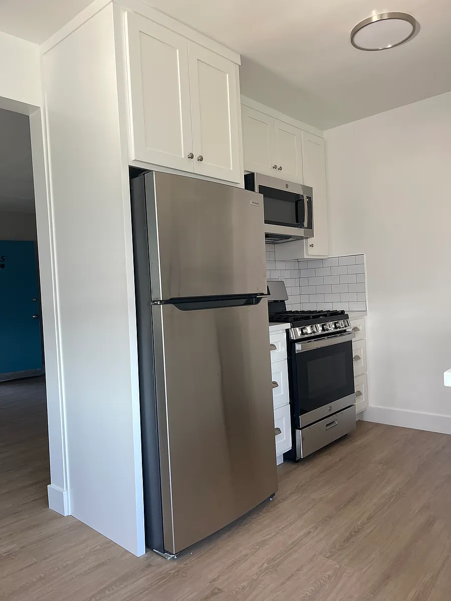 Building Photo - 1823 7th street LLC