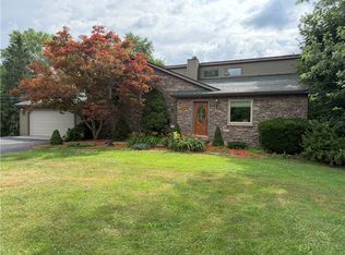 1216 Attridge Rd, Churchville, NY 14428