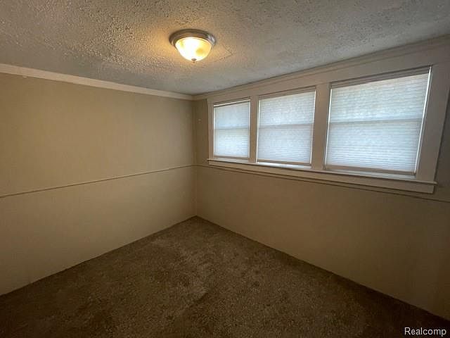 215 W Parent Ave, photo 11