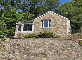 37 Ells St, Ansonia, CT 06401