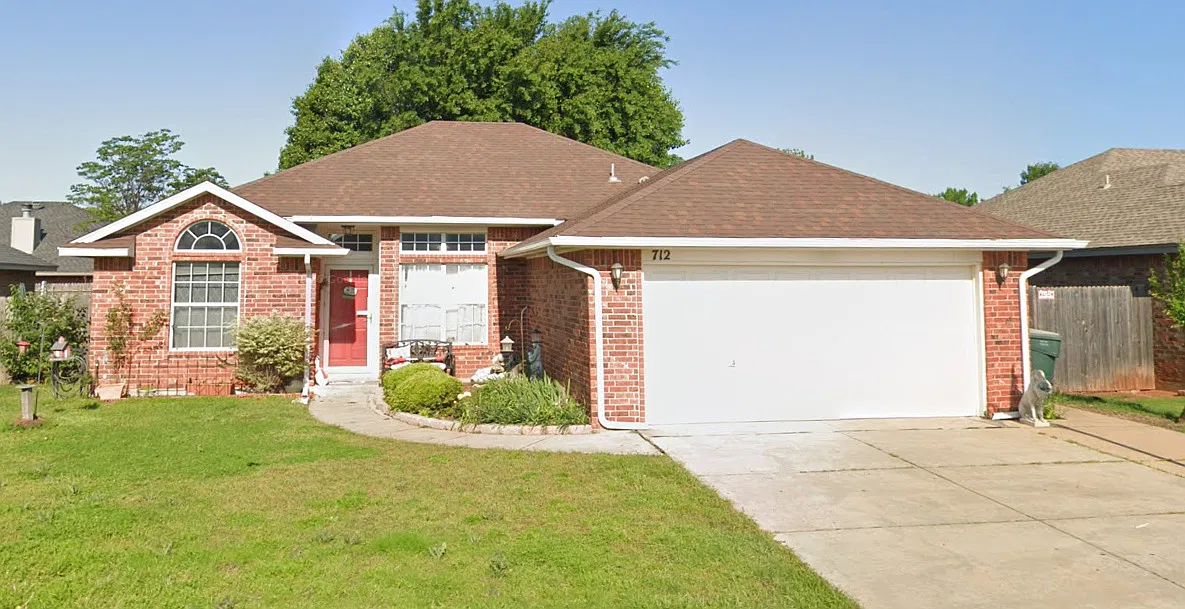 3 bed, 1560 sqft, $1,650 — Photo 1