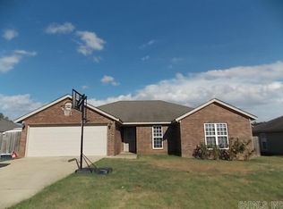 4598 Edinburgh Dr, Jonesboro, AR 72405