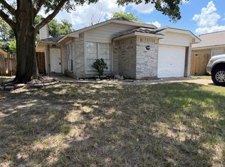 11050 Rainbow Glen Dr, Houston, TX 77064