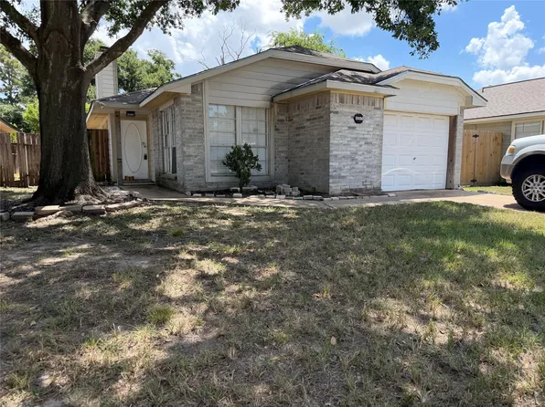 11050 Rainbow Glen Dr, Houston, TX 77064