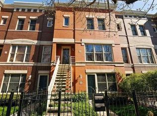 1336 W Fillmore St #B, Chicago, IL 60607