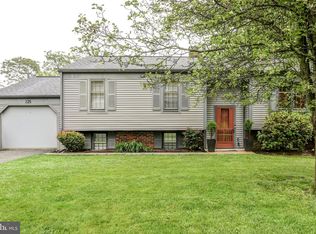 225 Glenn Rd, Camp Hill, PA 17011