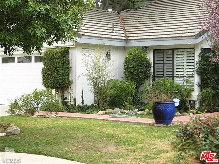 523 Park Springs Ct — Photo 5